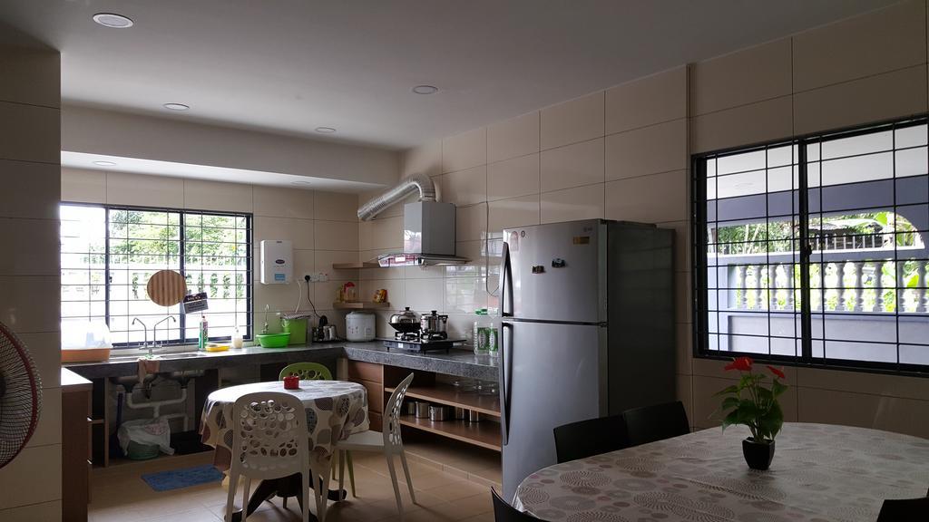 Вилла Ellis Lot 310 Кучинг Экстерьер фото